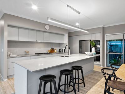 87 Mossvale Drive, Wakerley