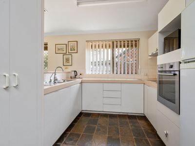 8A Siberia Close, Hannans