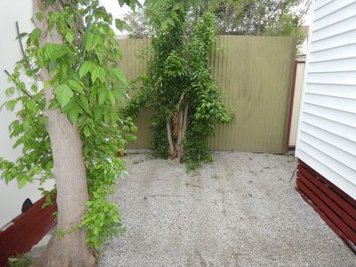 8 Sinclair Cres, Seymour