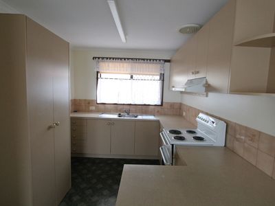 2 Jackman Avenue, Warrnambool