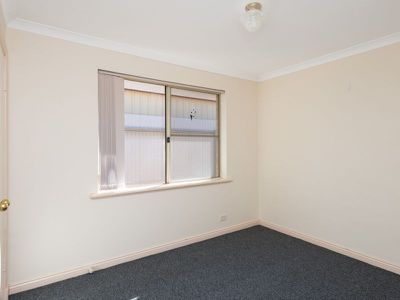 4B Wyllie Way, Hannans