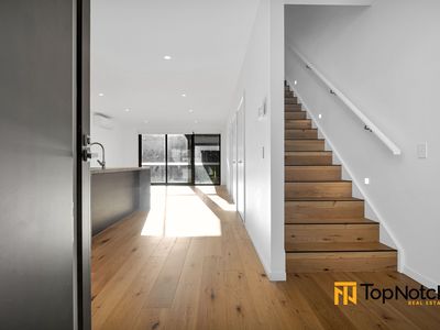 6C Gonella Crescent, Bundoora