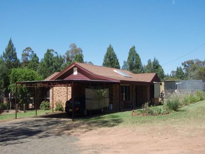 7R Cooba Road, Dubbo