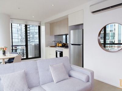 Stylish 2 Bedroom Apartment, Docklands