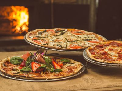 Iconic Italian Restaurant & Pizzeria - Casual Dining & Take Away