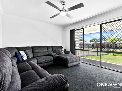 57 Ronaldo Way, Urangan