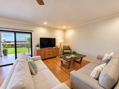 54 Dalziel Avenue, Atherton