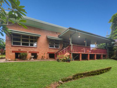 11 Radlof Street, South Johnstone