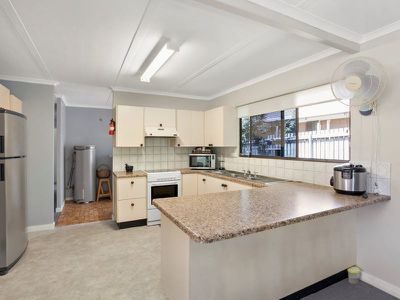 24 Maple Avenue, Tewantin