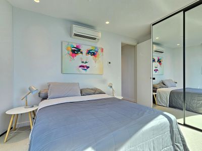 4904 / 442 Elizabeth Street, Melbourne