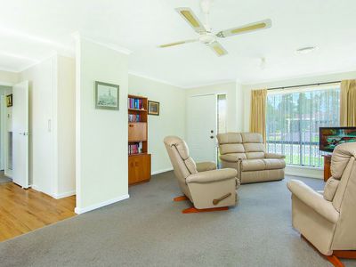 Unit 2 / 14 Jeffrey Avenue, Flora Hill