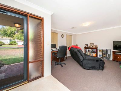 SOLD 4 Amery, Como