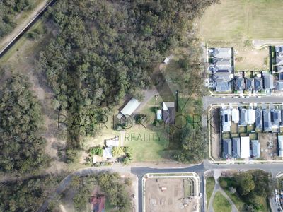 10 Tenth Avenue, Austral