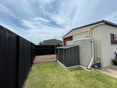 16 Lady Penrhyn Drive, Eli Waters