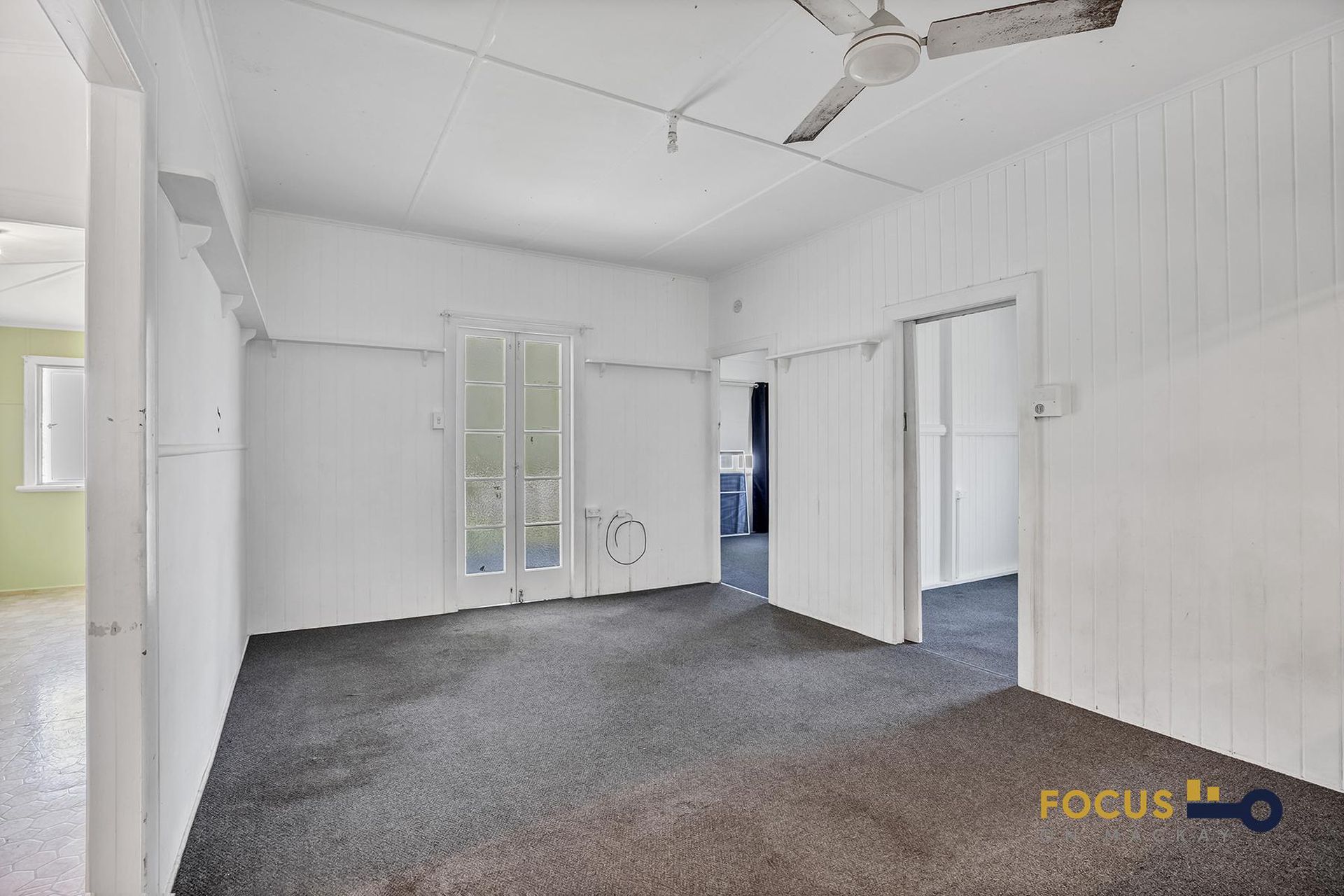 4 Sarina Beach Road, Sarina