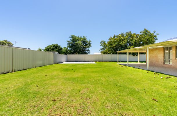 6 Coronata Drive, Warnbro