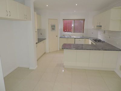 A / 7 Changton Way, Westminster