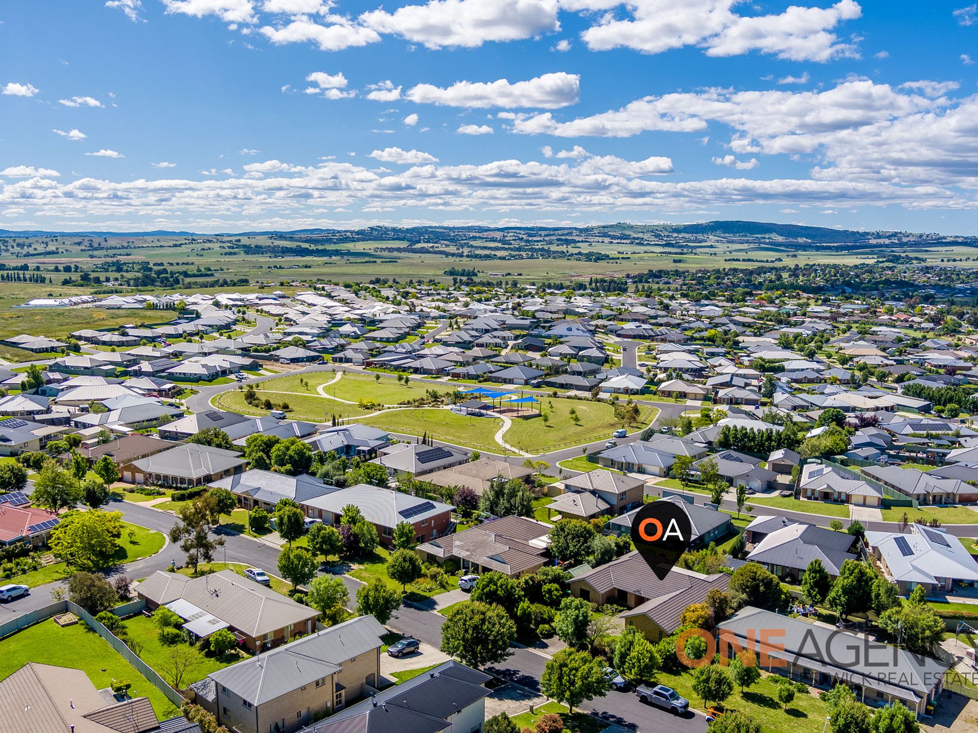 18 Darwin Drive, Llanarth