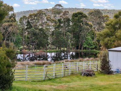 646 Long Plains Road, Bridgenorth