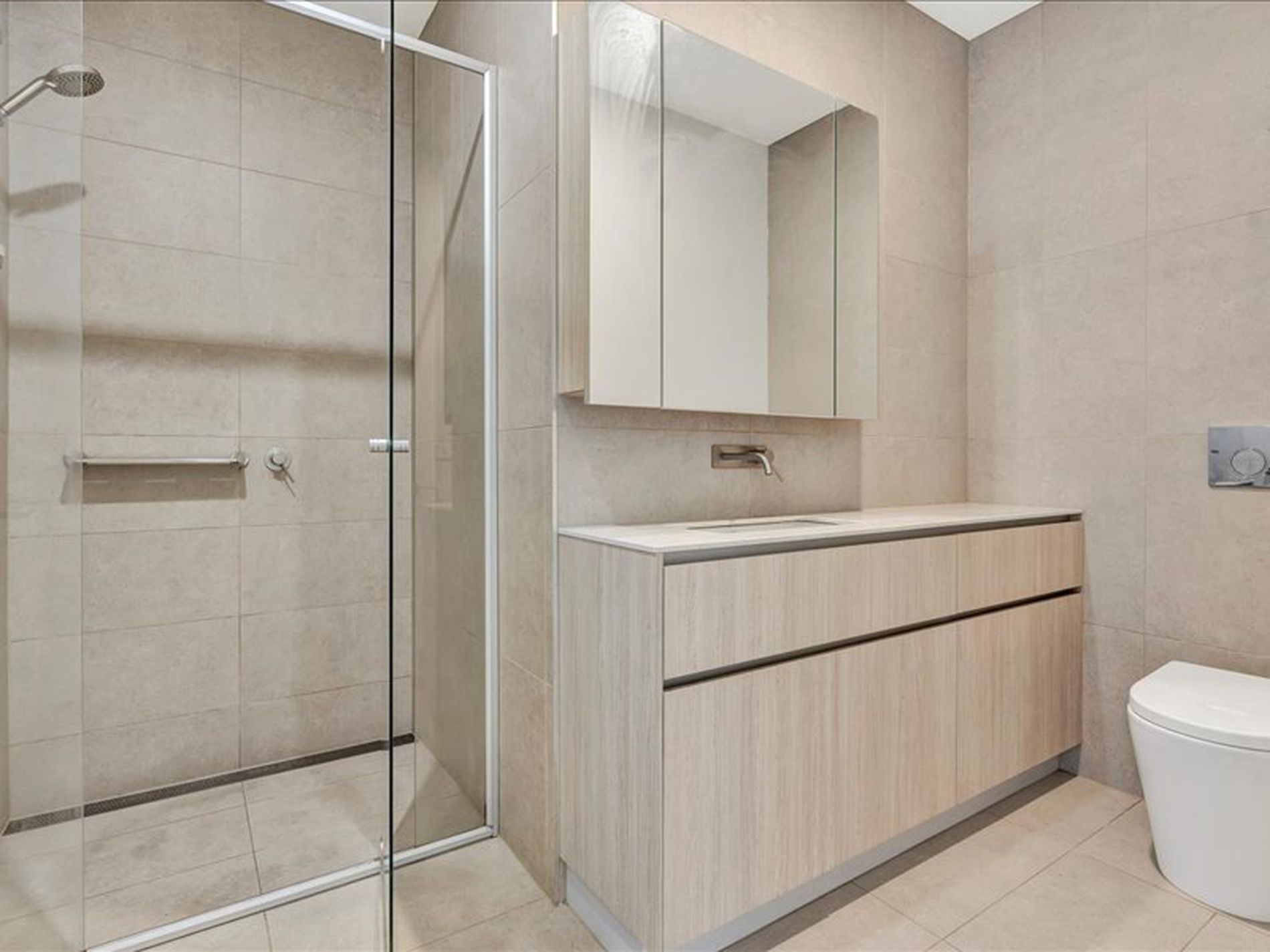 34 Luxe Terrace, Point Cook