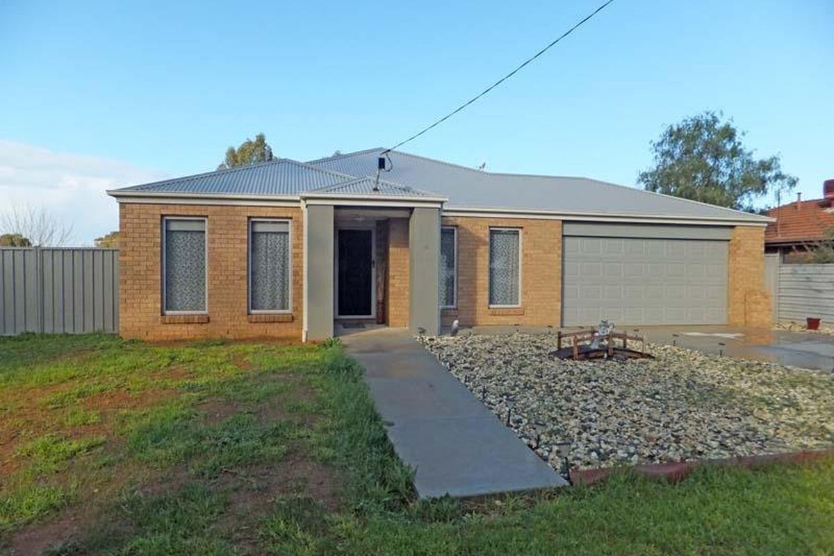 8 Church Street, Girgarre