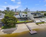 9 Gretel Drive, Mermaid Waters