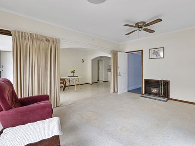 6 Railway Street, Seymour