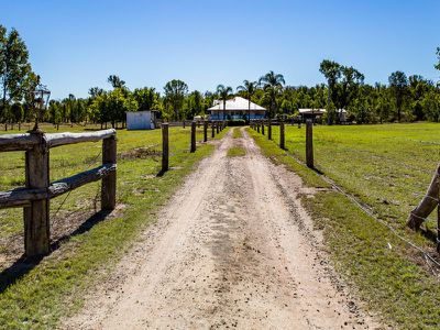 992 River Road, Kingaroy