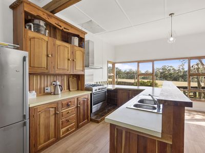 6555 Channel Highway, Deep Bay