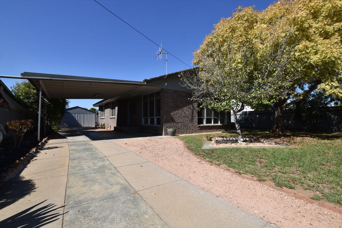 98 Albion Street, Kyabram