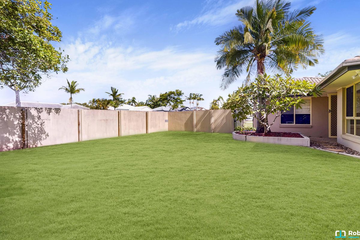 60 Outlook Dr, Tewantin