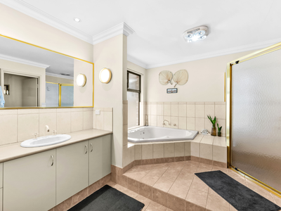 27 Kingsland Loop, Canning Vale