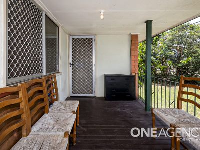 20 Crater St, Inala