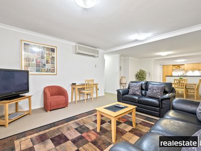 2 / 128 Mounts Bay Road, Perth