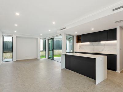 4 / 18 Beatrice Street, Doubleview
