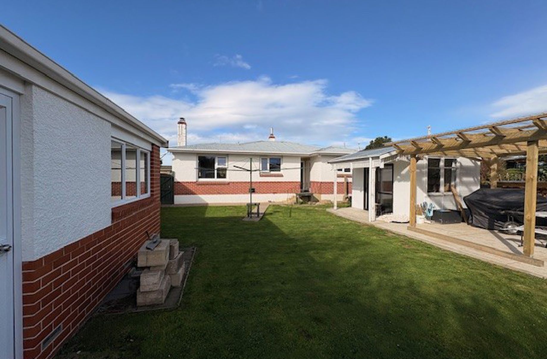 12 Tyne Street, Mosgiel