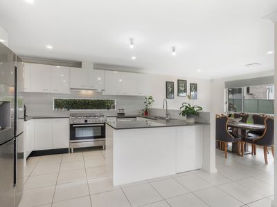 10 Tropea Street, Austral