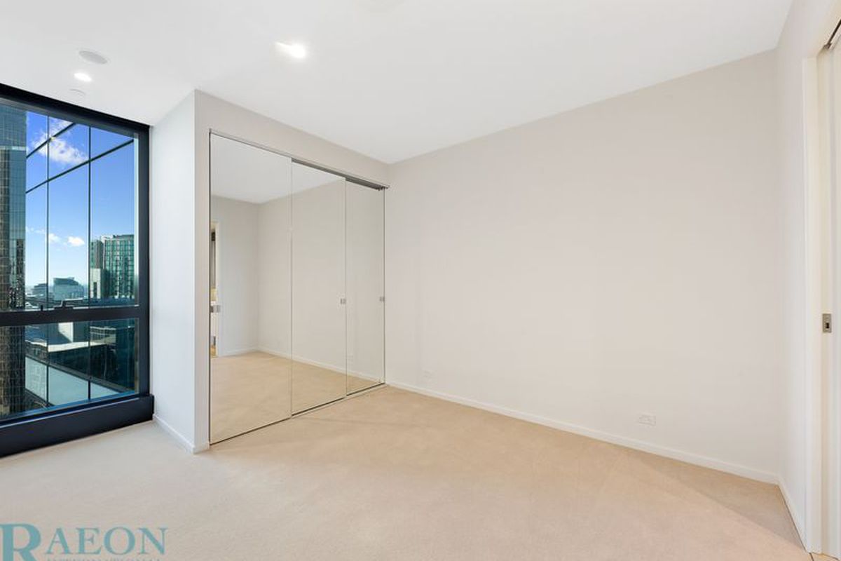 3517/70 Southbank Boulevard, Southbank