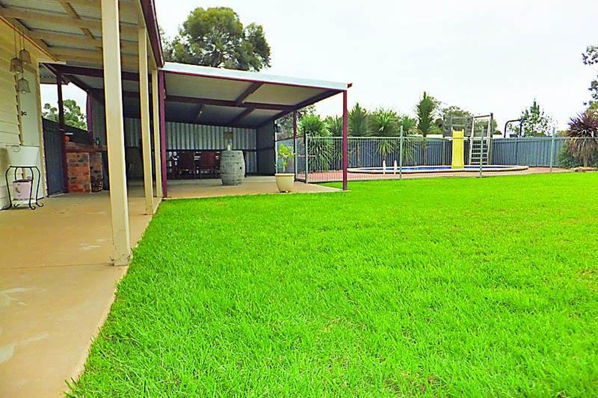 14 Weller Road, Lancaster