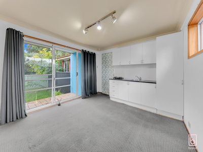 12a Budgewoi Road, Noraville
