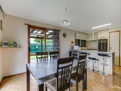 4 Sarah Place, Hampton Park
