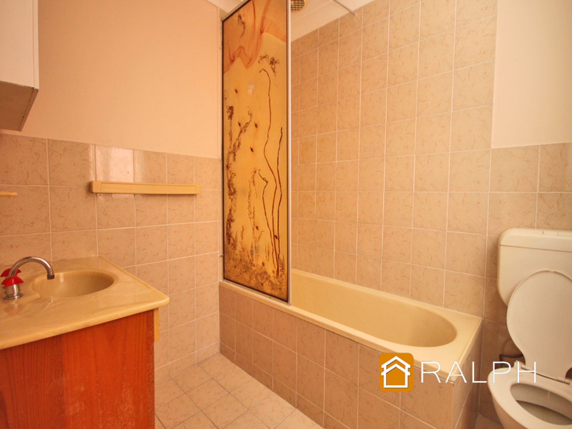 1 / 418 Burwood Road, Belmore