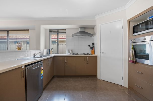 50 Kumarina Drive, Secret Harbour