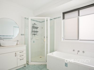 106 North Street, Berry