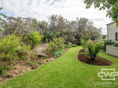 172 Hazelwood Road, Stonehenge