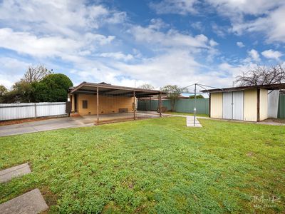 21 CAMPBELL AVENUE, Wodonga