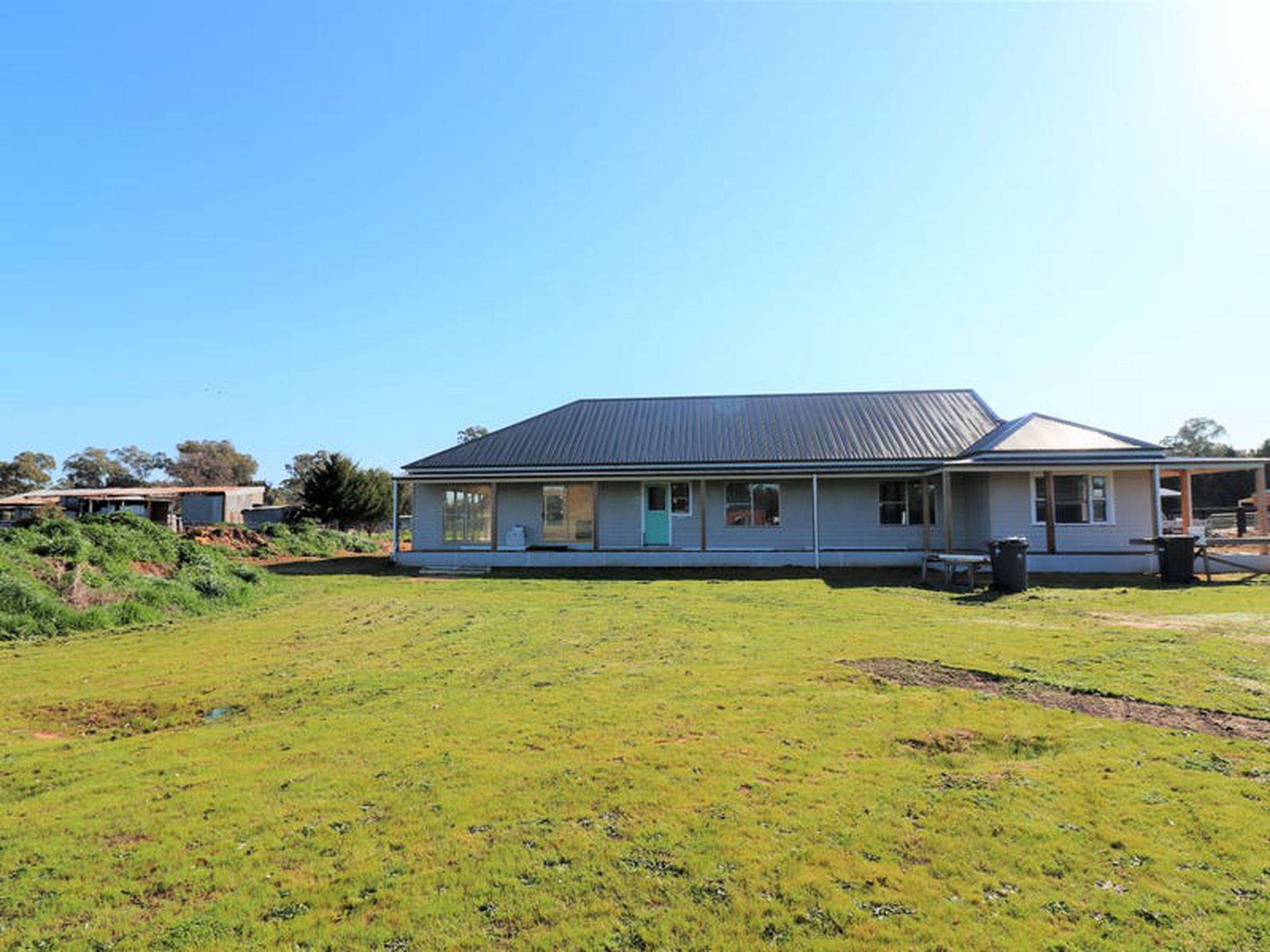 12 Farrah Place, Avenel