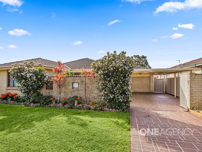 18 Fir Crescent, Albion Park Rail