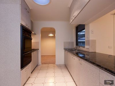41 Leopold Crescent, Hampton Park