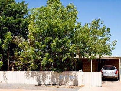 2 / 15 Kabbarli Loop, South Hedland